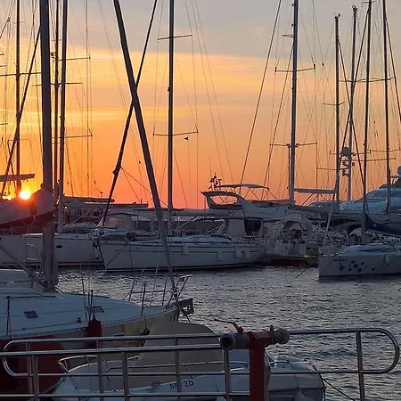 Апартаменты Danchy *
